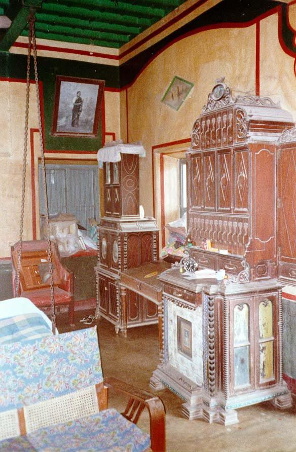 A bit of bedroom opulence in a private home at Machilipatnam, at the mouth of the Krishna River. The owner was convinced that the furnishing