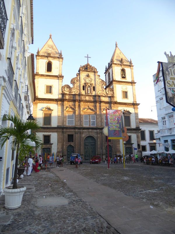 At the other end of the largo and facing the cathedral is this, the church and convent of Saint Francis. An earlier church was destroyed by 