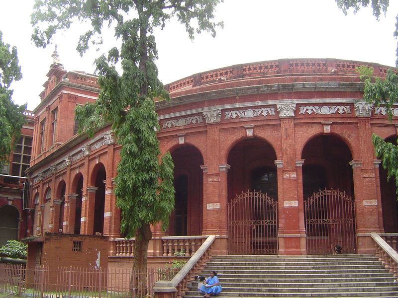 On the same property along Pantheon Road is the Connemara Library and its attached theater, also by Irwin.