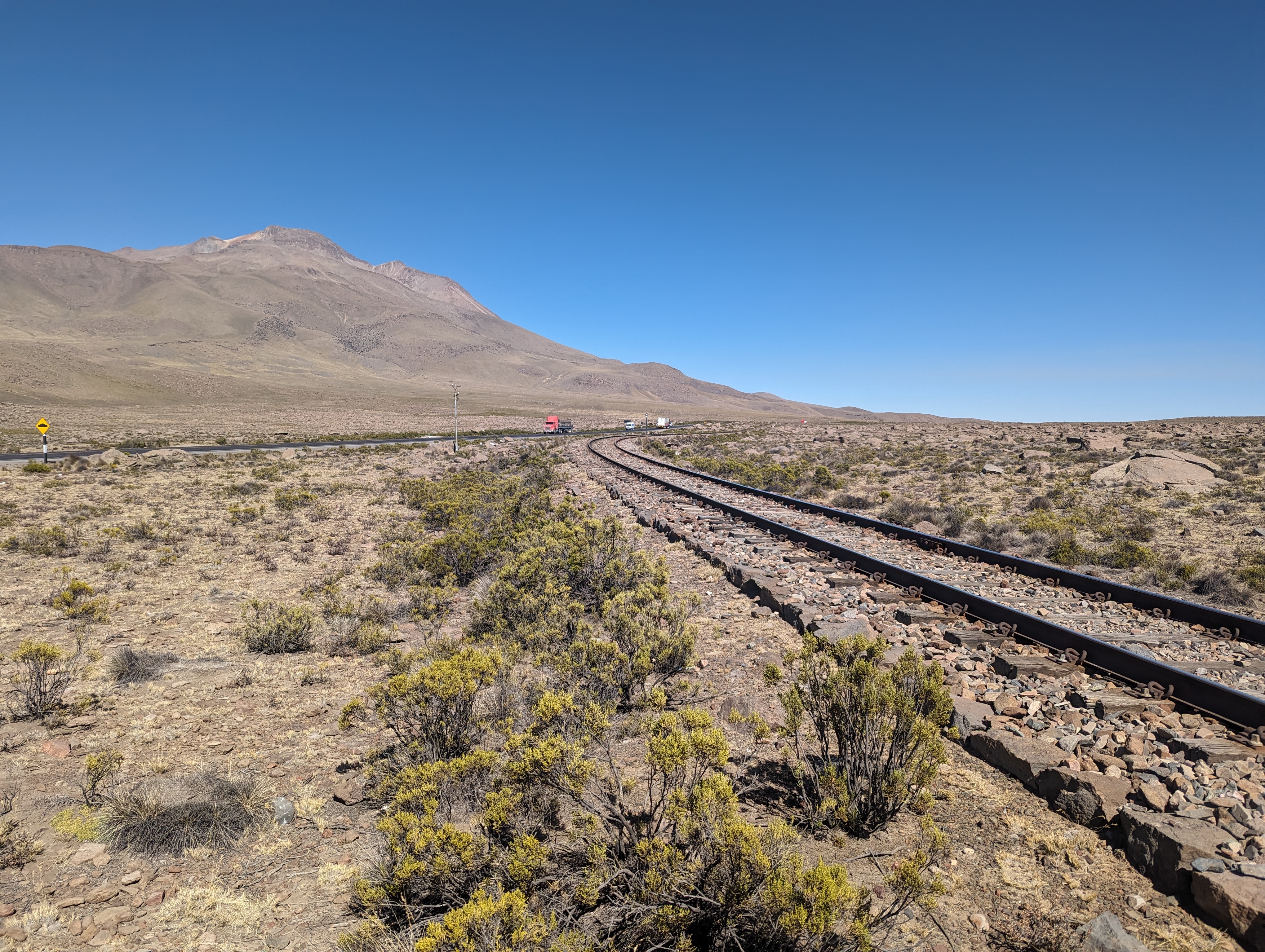 The Southern Peru Railroad preceded the highway.