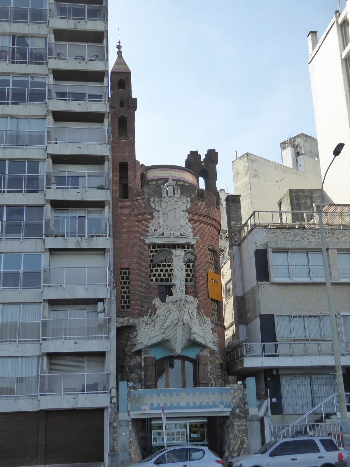 How's this for an oddity? It's the Castillo Pittamiglio, built in 1921 and designed by Humberto Pittamiglio. He added the "h" to his name be