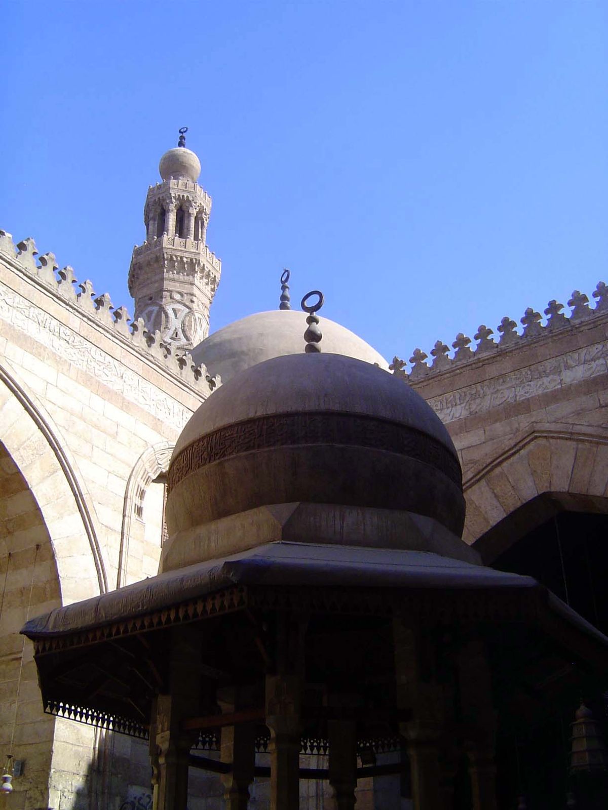 Inside is a small courtyard with this central fountain, surrounded by four iwans or porticos.