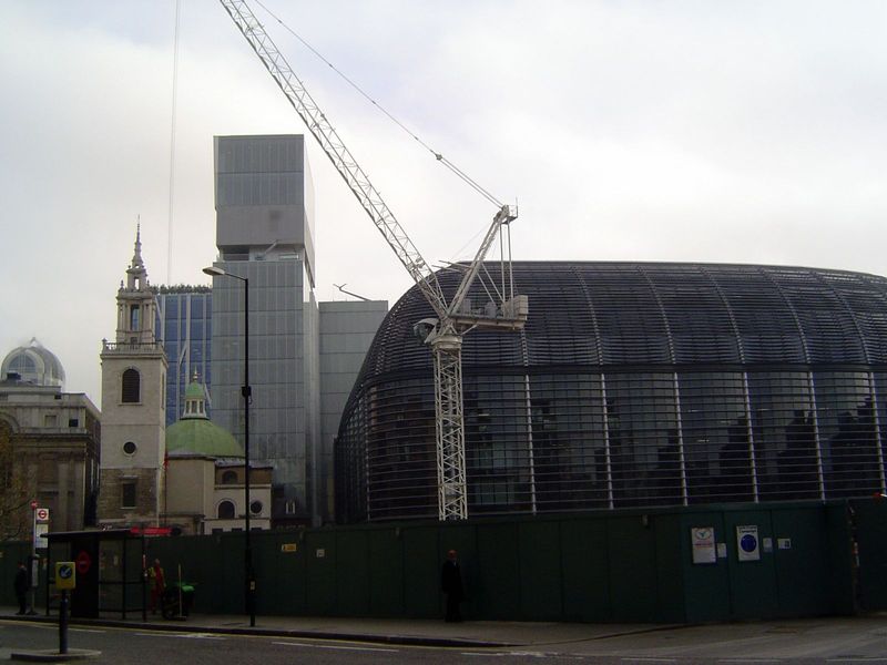 Forget the huge Wallbrook Building, alias Darth Vader's Helmet. It was designed by Lord Foster and became perhaps most famous for its protra