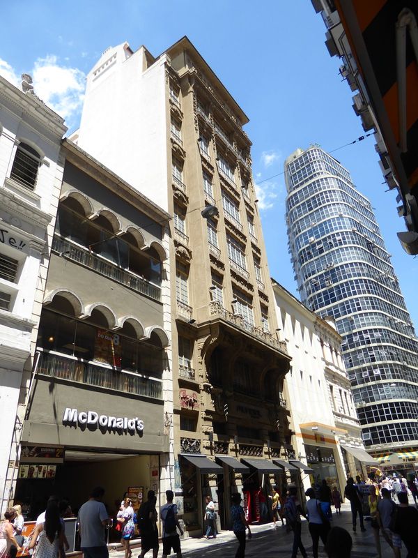 The Edificio Guinle, from 1916, is perhaps the city's first skyscraper, but it's not steel-framed. Instead, it's made of reinforced concrete