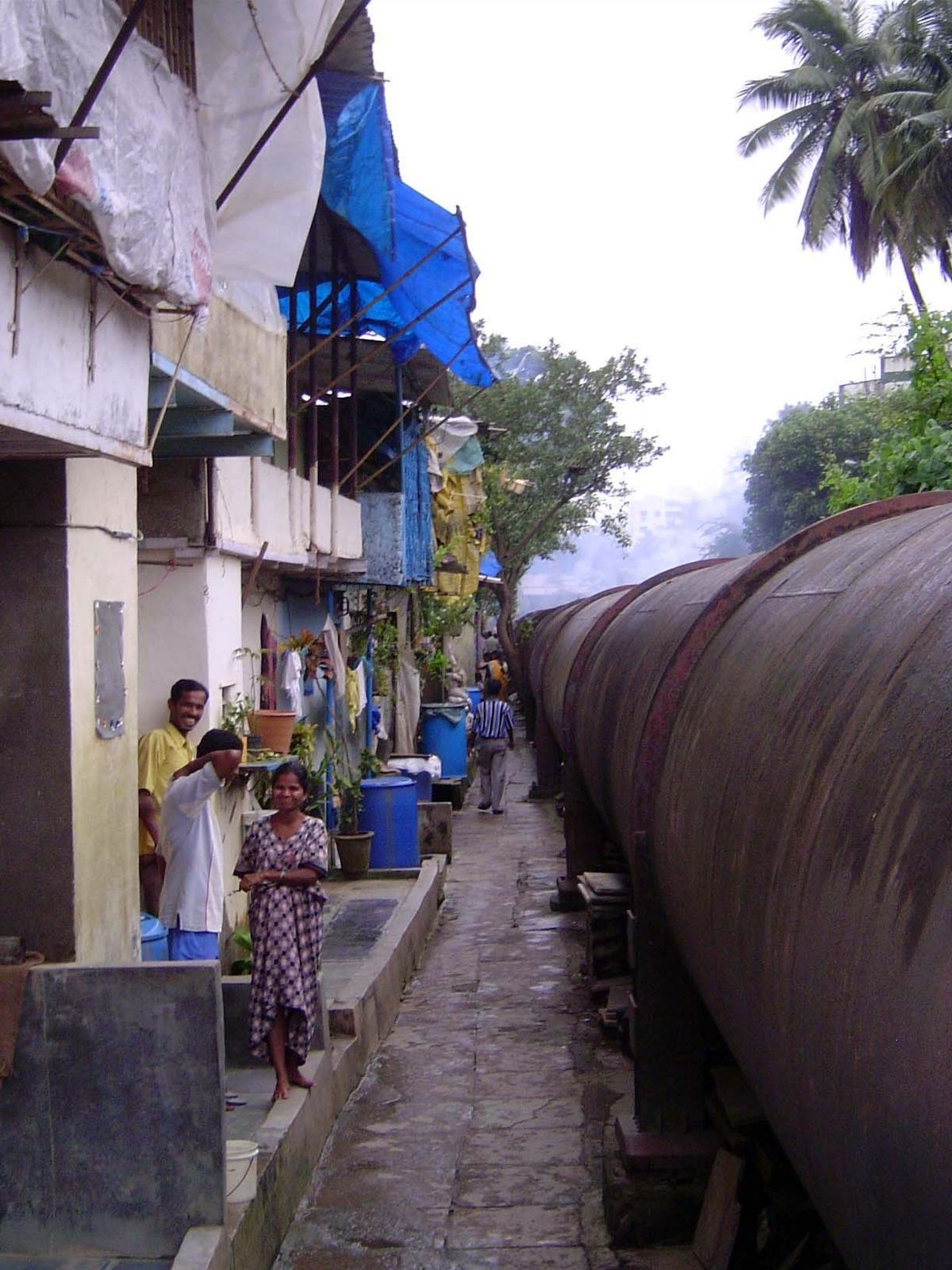 Doorstep pipeline.