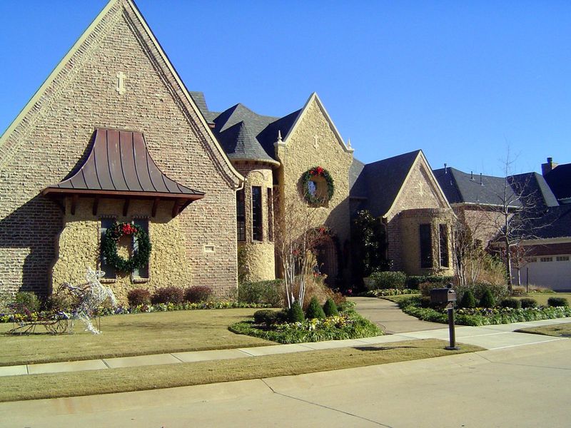 One more, with mortar oozing between every brick.