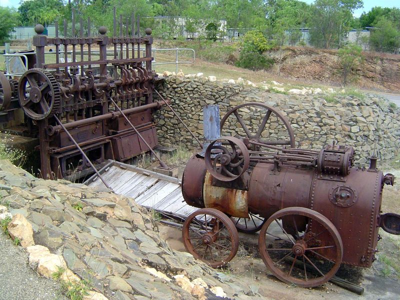 The same, seen with the engine that drove it.