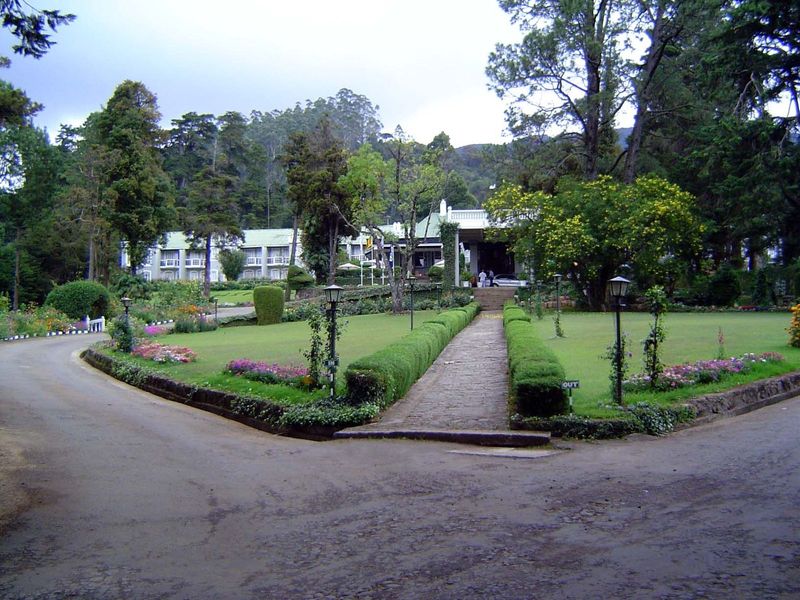 The town has lots of hotels and guesthouses, which around holidays can be very crowded. Here, the approach to the St. Andrew's Hotel.