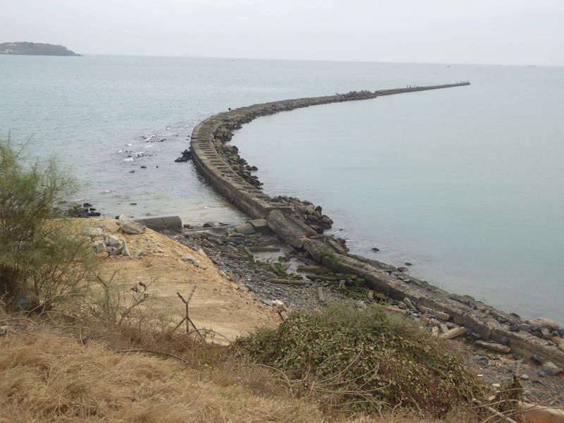 So we've backed up toward Dakar Harbor, protected by this breakwater from about 1940. It forms the Point of Dakar. That would be Gorée Islan