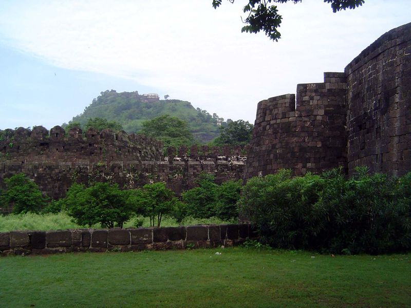Ibn Battuta wrote further of Daulatabad: "It is divided into three sections, one is Daulatabad proper and is reserved for the sultan and his