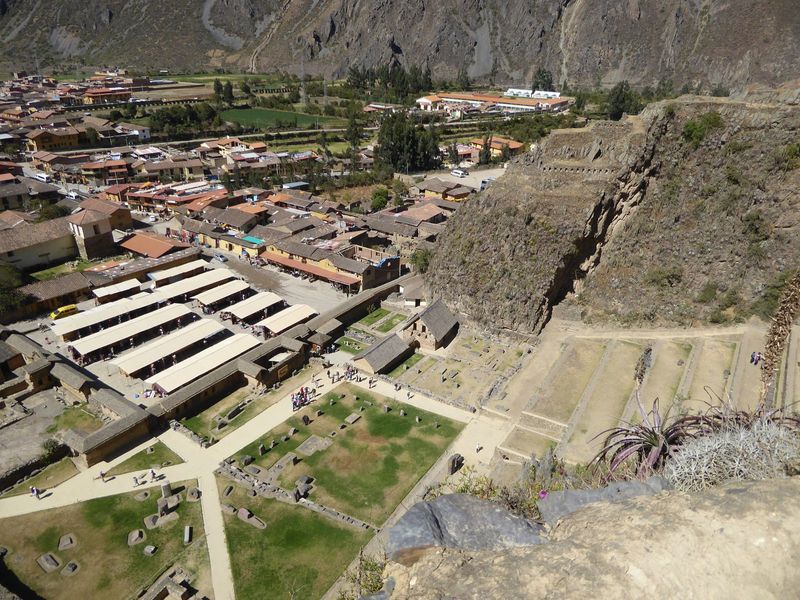 Maybe you don't need to catch your breath after all those damned steps, but I do. Time to mention that Hiram Bingham early in the 20th centu