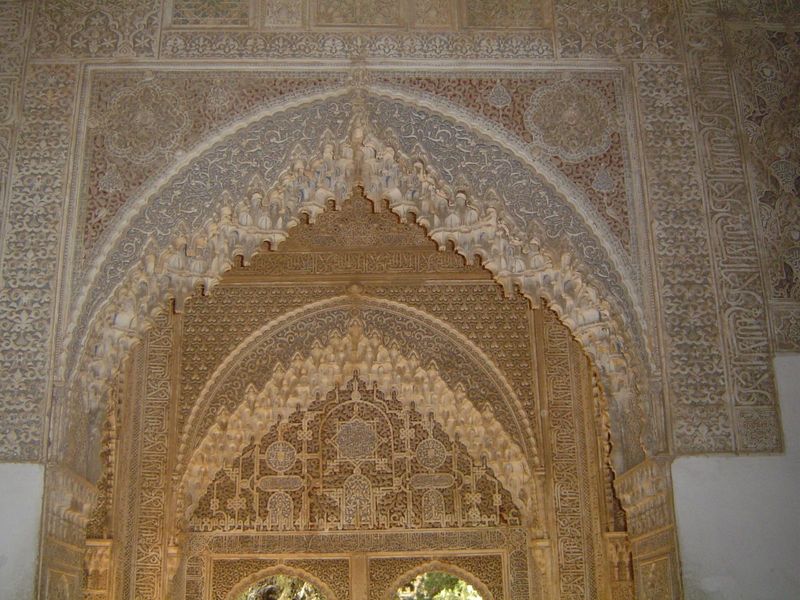 A detail of the room.