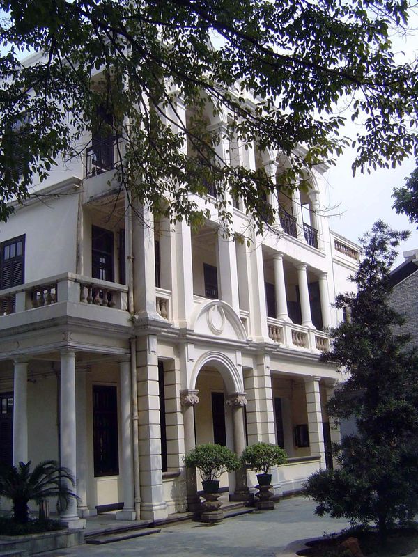 While Europeans lived on Shamian, the wealthiest Cantonese of the 19th Century built houses on the western side of the city, not far from th