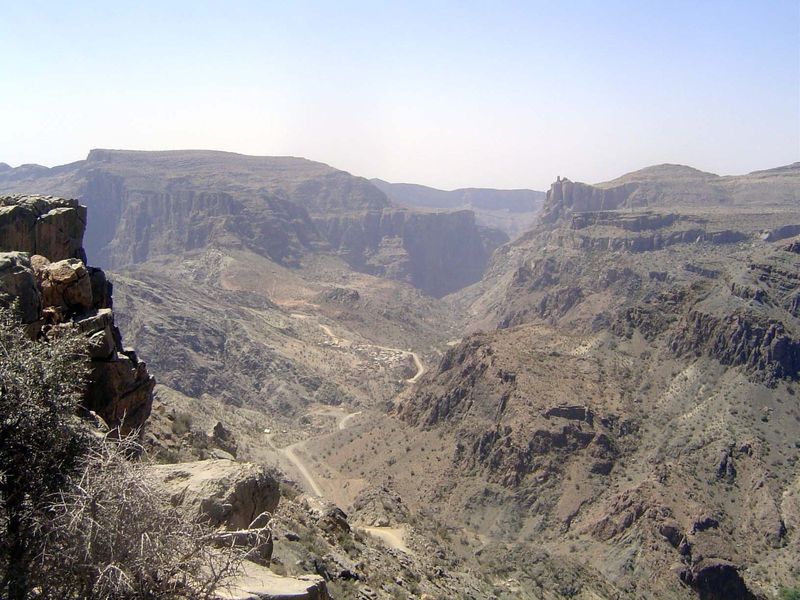 Here's why: the big step into Wadi Muaydin. Still not much green, but wait.