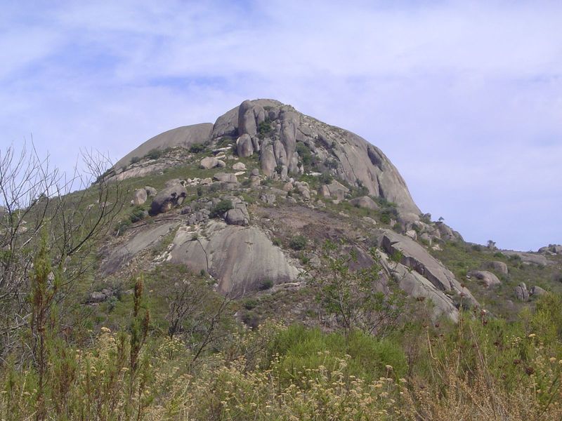 The name comes from this granite dome, called Tortoise Mountain by the pre-European Khoisan herders, the Gorachouqua. Darwin came by in 1836