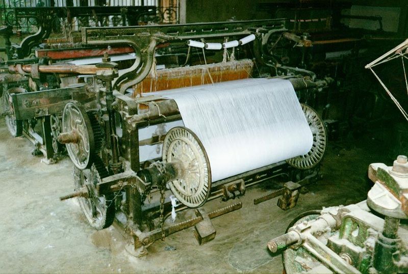 It is a truism that the British destroyed Indian textile handicrafts by flooding the Indian market with Manchester cloth. But the Indian mar