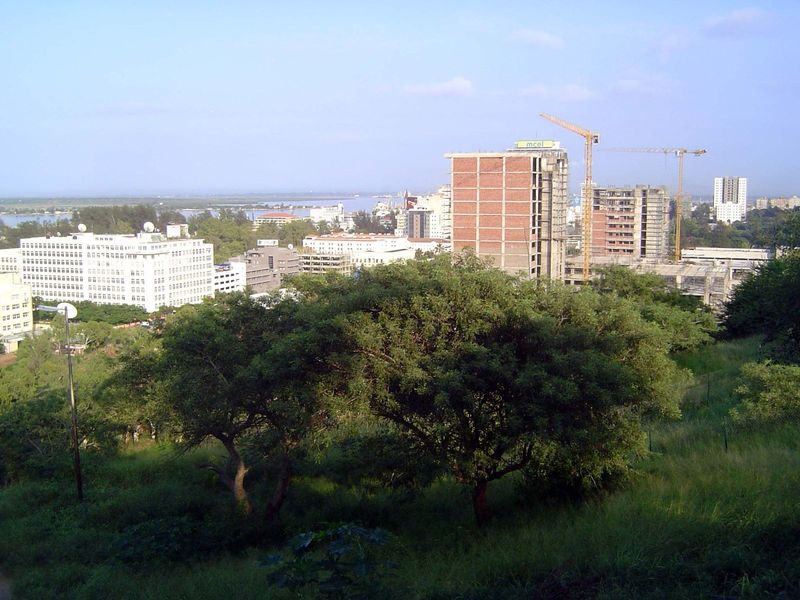 The city is bedevilled topographically. It started on a narrow coastal flat shown here, but by the 1930s had spread uphill to the broad terr