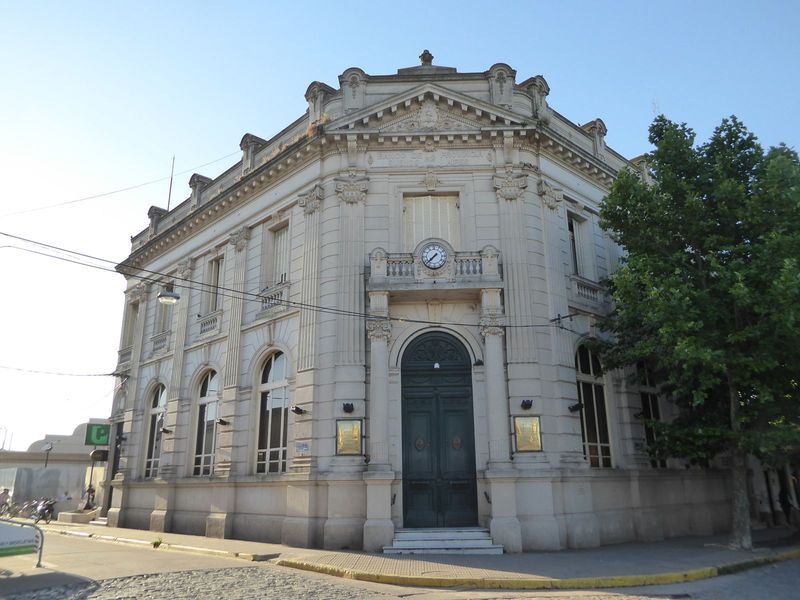 Here's that two-story building on the plaza. Of course it's a bank.