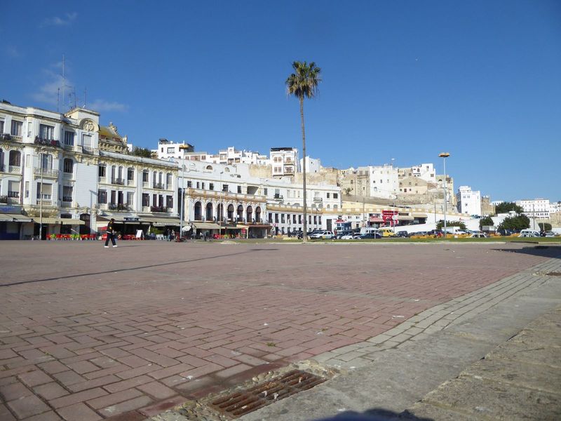 And its expanse, with the medina rising behind.