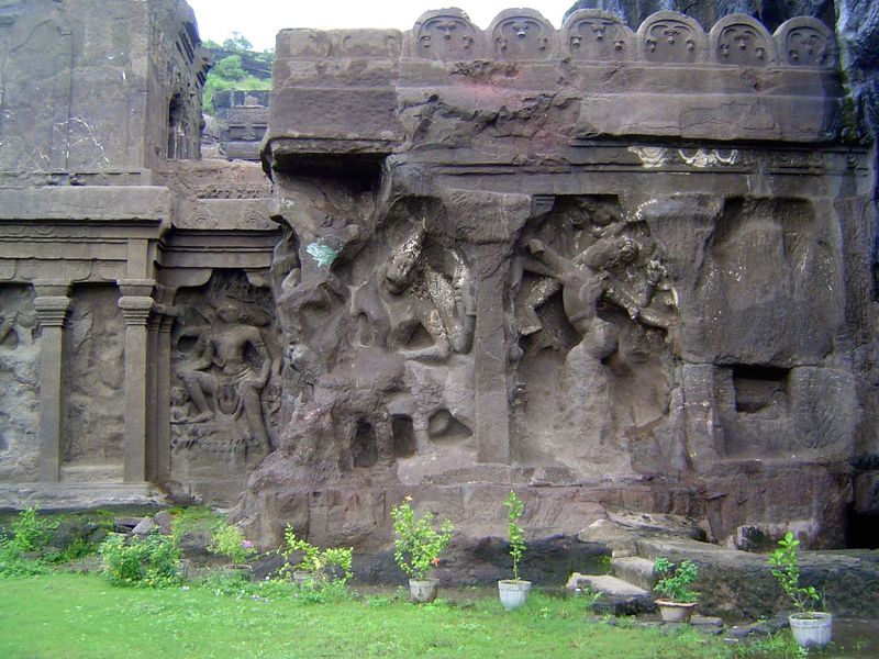 The Muslims who ruled India for centuries often admired the place, idolatrous as it might be. One of their historians wrote that "at some ve