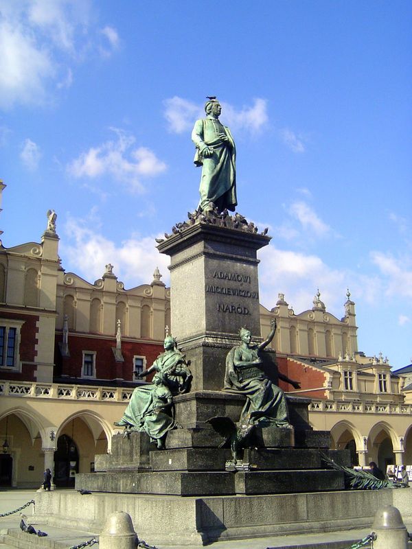 On the far side of the Cloth Hall there's a monument to the poet Adam Mickiewica, who died in exile in 1855. His relations with the Czar of 