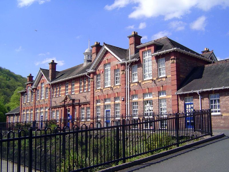 We're heading to Coalbrookdale, which is on the upstream side of Ironbridge. Along the way, we pass a public school.
