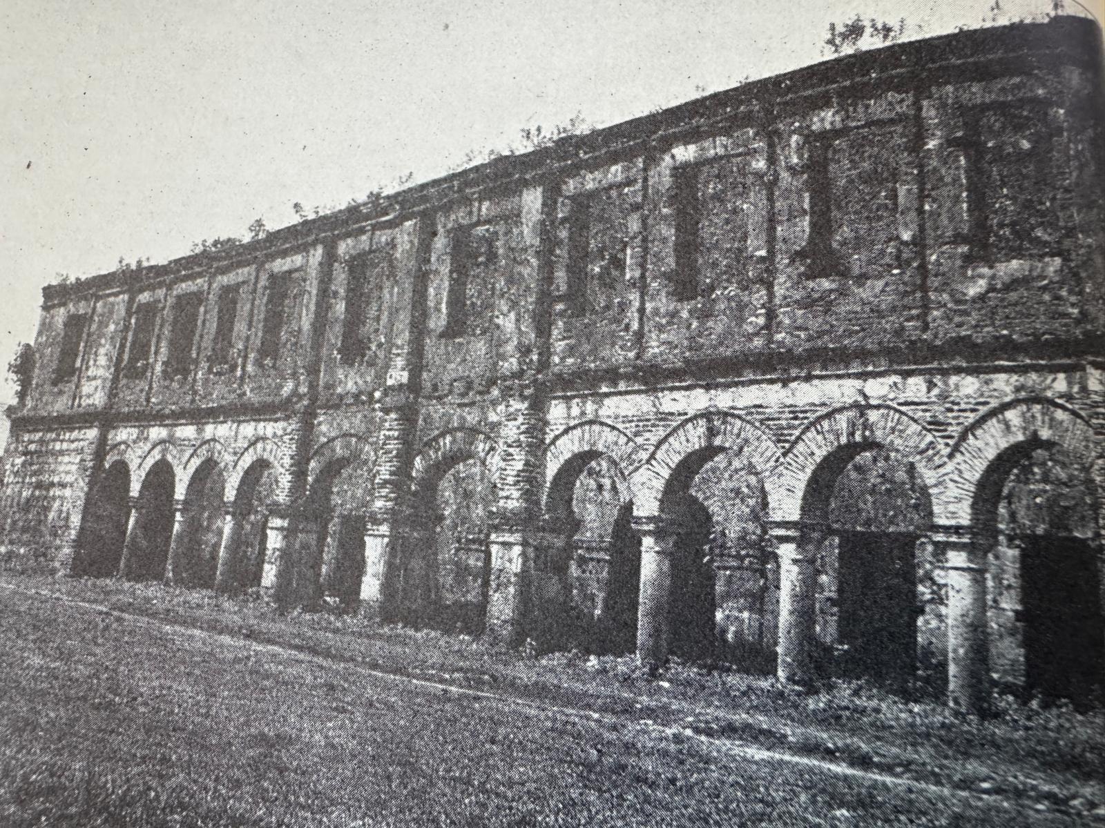 Here's a slightly earlier photo, showing how much work had to be done to bring the building back.  Willis J. Abbot, Panama and the Canal, 19