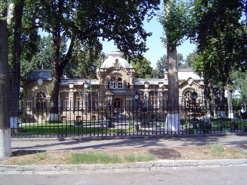 Closer to the city center, this almost humble palace was built in 1890 for a wayward Romanov, Grand Duke N.K. Romanov 1850-1917. It was desi