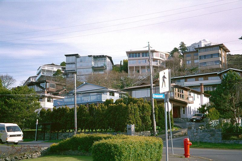 Observatory Hill is a good example. The waterfront is just to the left. The observatory dome no longer functional is at the upper right. For