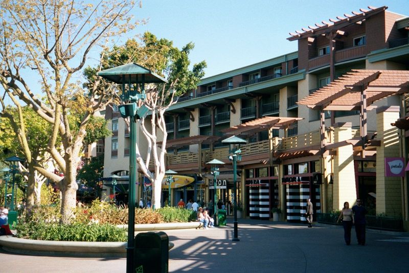Downtown Disney even has overtones of the New Urbanism, because above the shops are the expensive rooms of the Grand Californian Hotel. So m