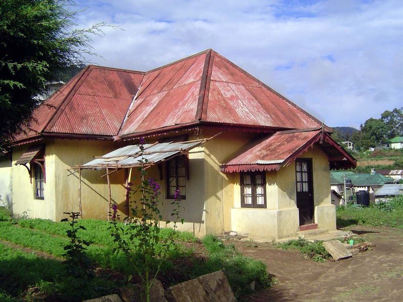 Roofs are typically of corrugated and galvanized iron.