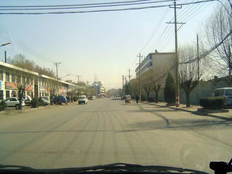 Dingxiang, a smaller place with buildings from an earlier era.