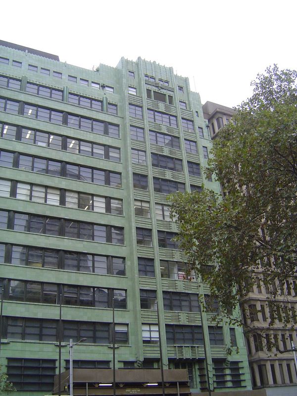 Transport House, formerly Railway House, 1934-6. Jahn says it was "lauded as Sydney's most up-to-date and prestigious office building, all g