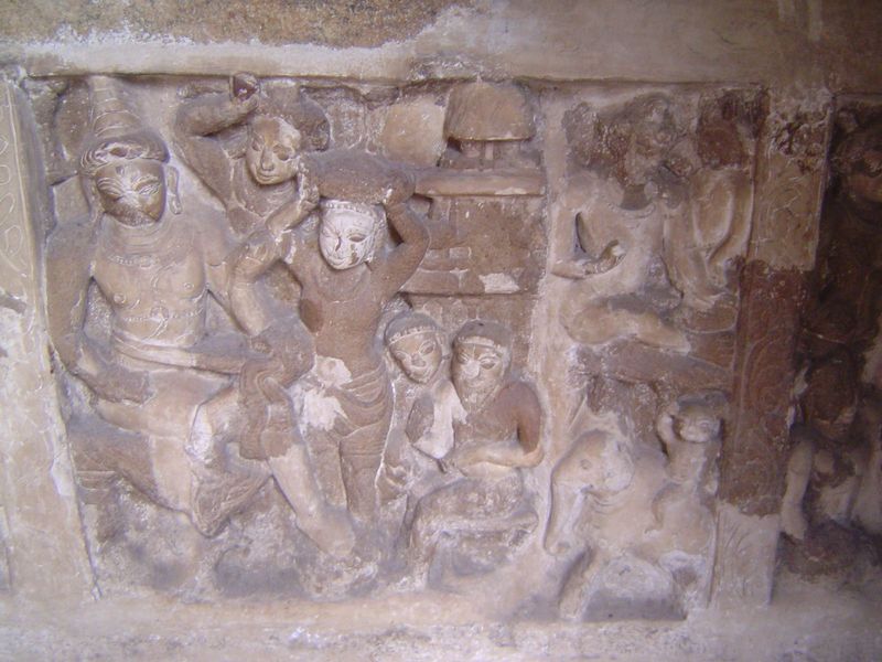 Here is one of those sculptures, from the lower register on the south wall.