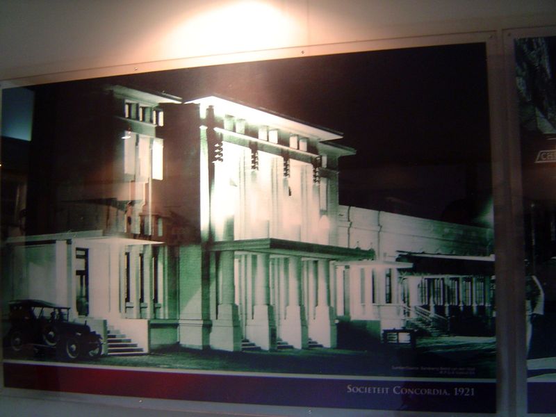 The social hub of the Dutch community was the Concordia Club of 1921, designed by Charles Wolff Schoemaker 1882-1949, an architect born in B