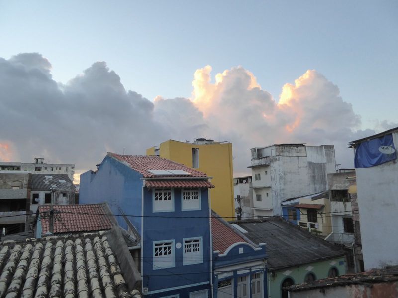 Well, here we are, tucked in on the fringe of the historic center. A lot of new houses have been tucked in with us, and their builders haven