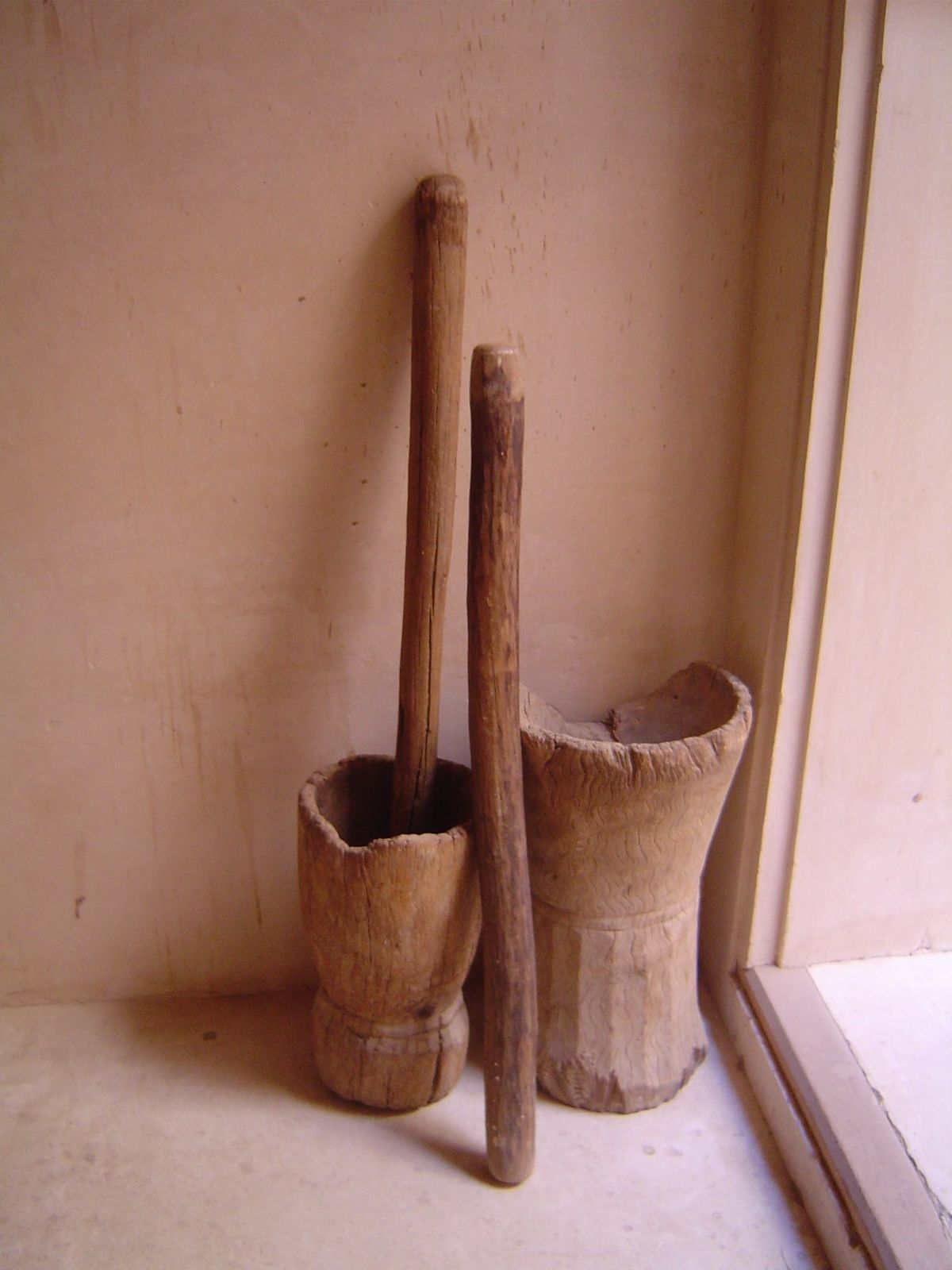 Mortars and pestles.