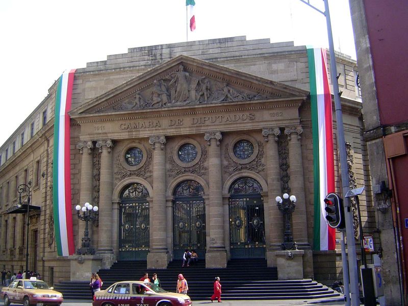 Completed a year earlier than the Ministry of Communications Building, this was originally the Iturbide Theater, named for the same short-li