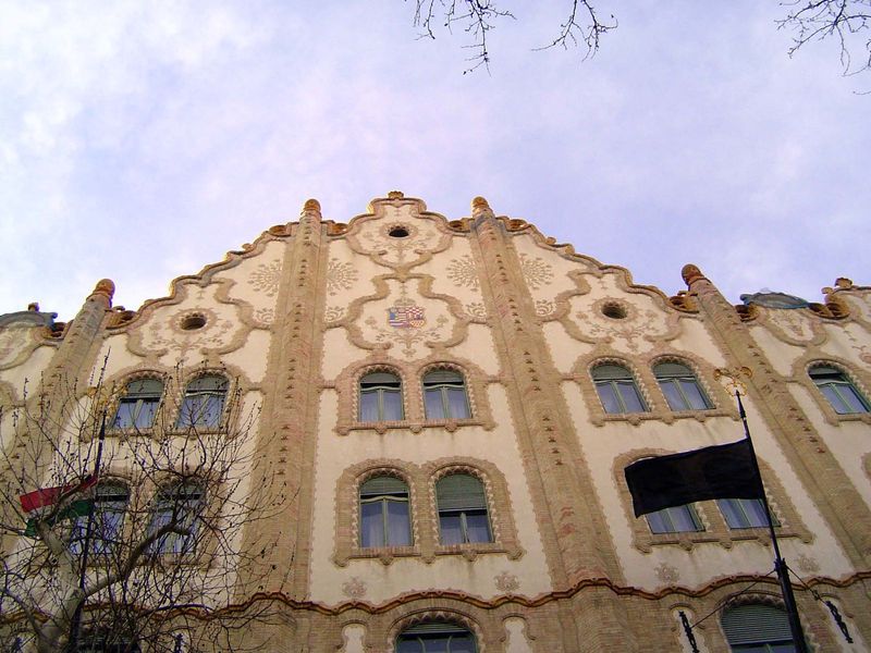 Directly behind the embassy is the Postal Savings Bank, completed in 1901. The architect was Odon Lechner, creator of the Magyaros style, wh