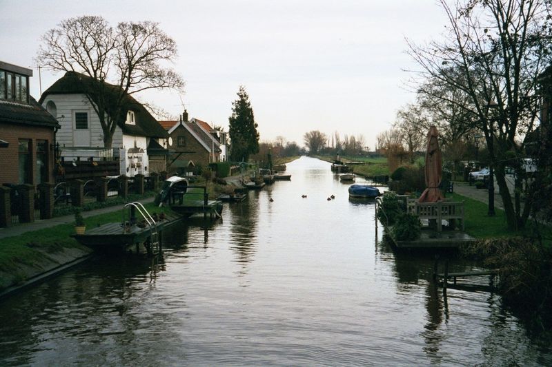 We're about twenty miles from Delfshaven. There's a nearby motorway but also canal-bank roads.