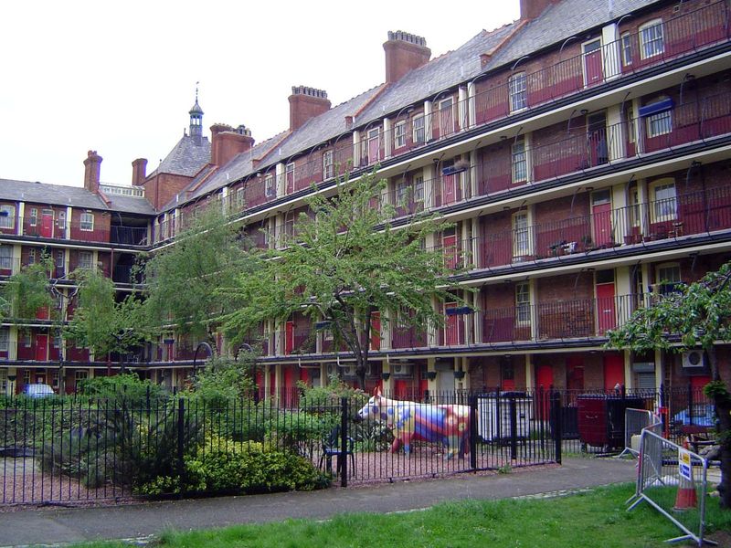 The central courtyard of Victoria Square. Getting in without a key takes some doing: the entrances are all heavily gated.