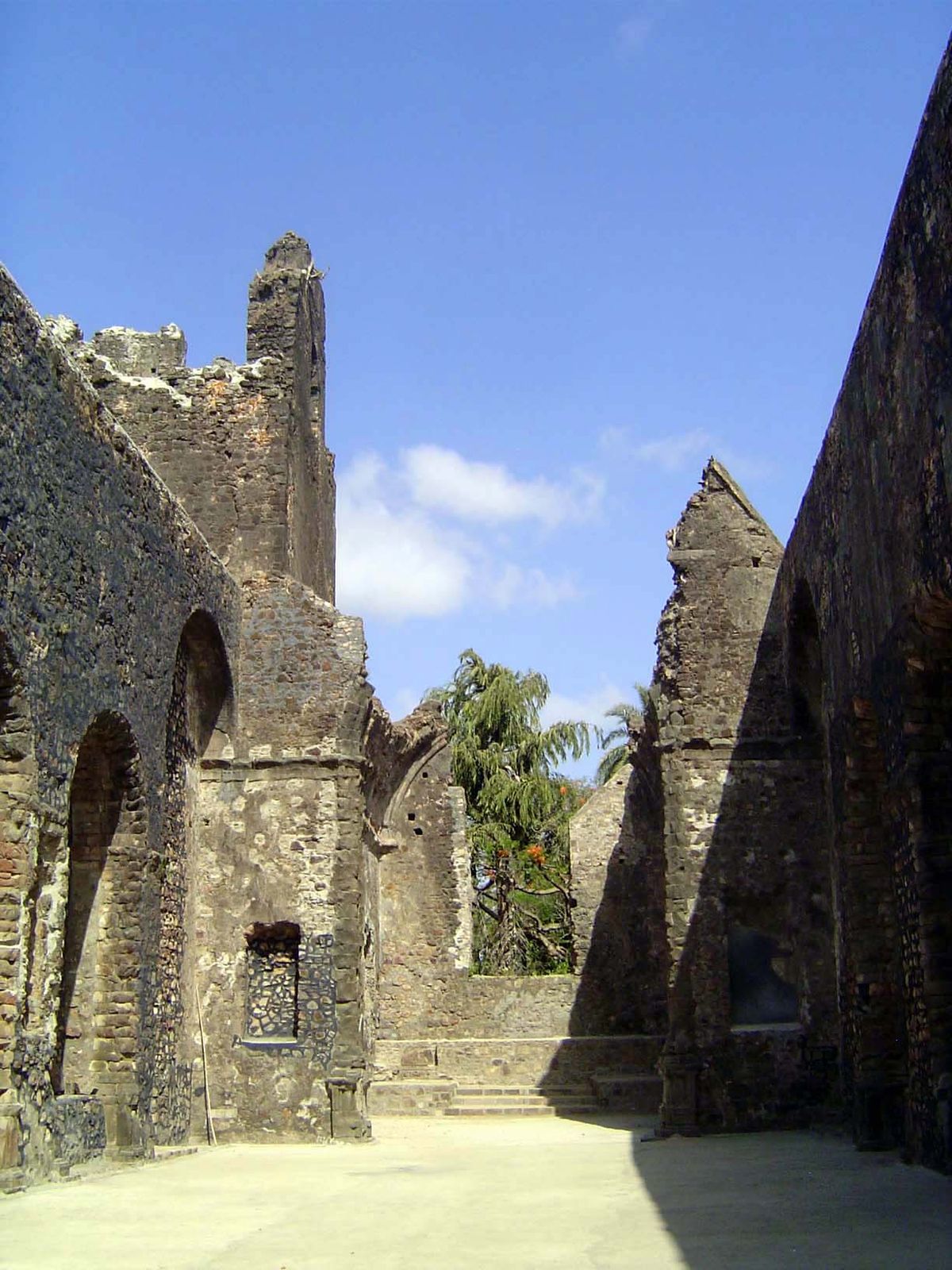 Nave.