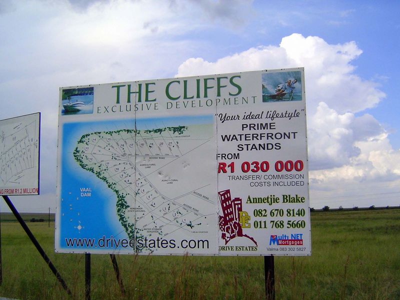 There's a reservoir upstream, which means second homes. Tempted?