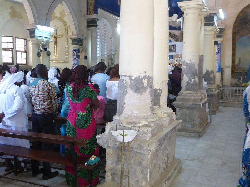 And a full house this Sunday morning.