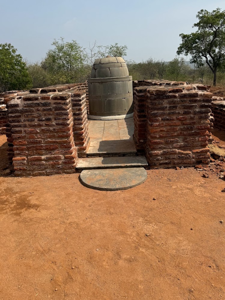 The Theravada hall.