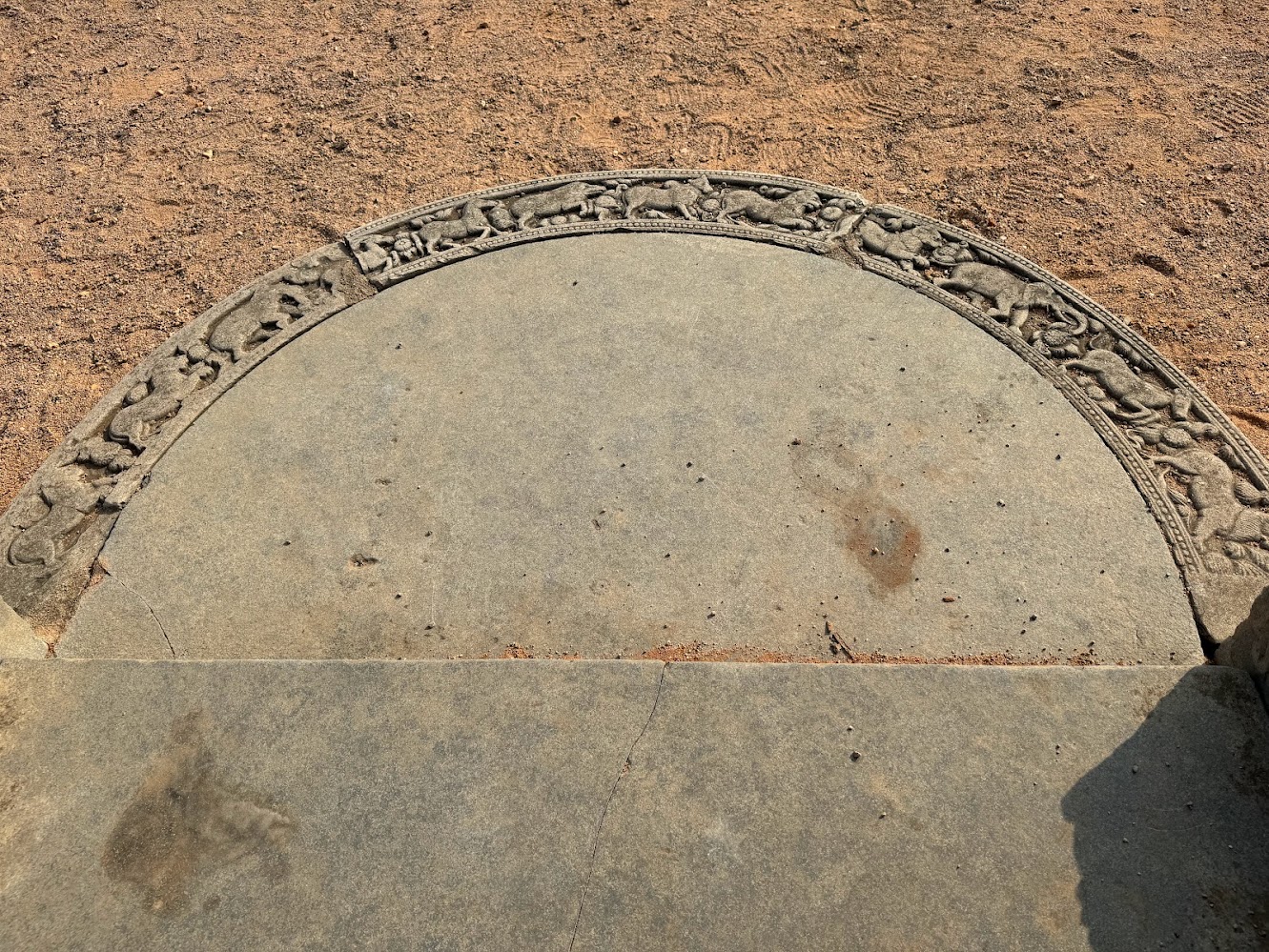 Compare this with the stones at Anuradhapura, Sri Lanka.  Better yet, don't, because this one will look so poor.  But still, you get the ide