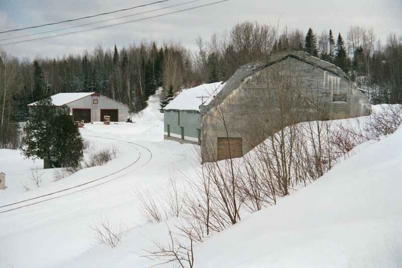 The same potato house with its older neighbors.