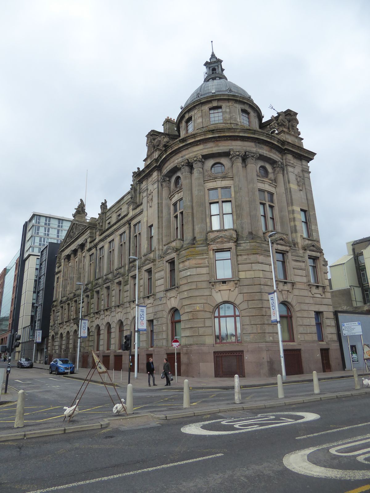 Come downstream a couple of blocks and you bump into the home of the Clyde Navigation Trust, created in 1809 to maintain and improve the riv