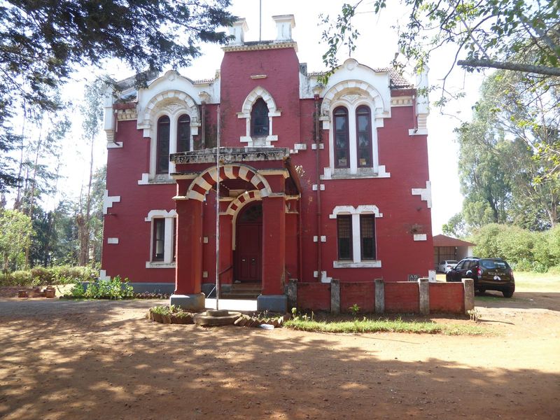 And this is the famous Nilgiri library, private but easy to join.
