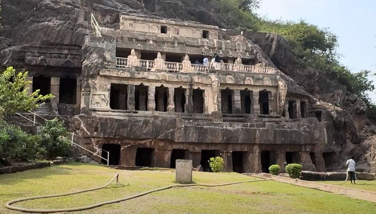 It's the Undavalli Cave Temple, Buddhist turned Hindu.  The ASI is busy maintaining its usual lawn.